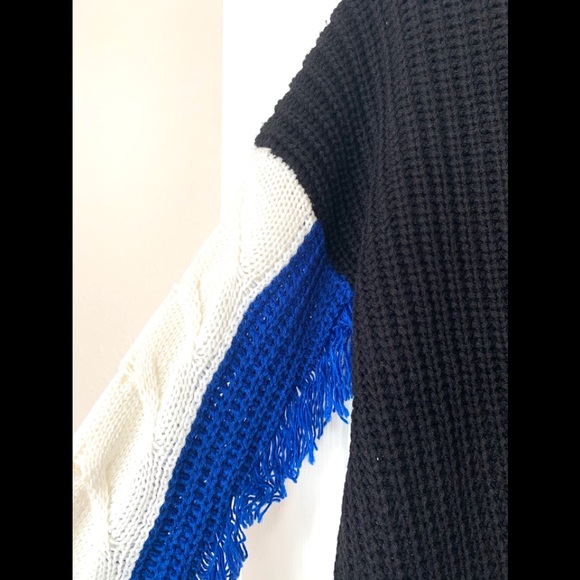 New Free Generation Fringe Sweater Cable Knit Blue White Black Colorblock Size M - Picture 15 of 16